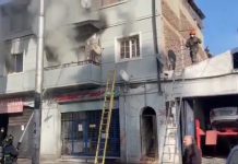 Incendio destruyó departamento en Recoleta