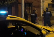 Hombre sufrió violento portonazo en Conchalí